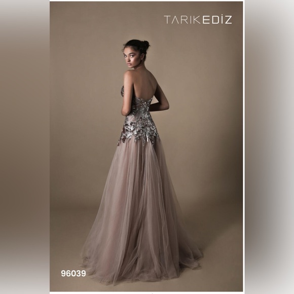 Tarik Ediz Metallic Sequin Dress in Silver and Gold 96039 - Picture 2 of 7